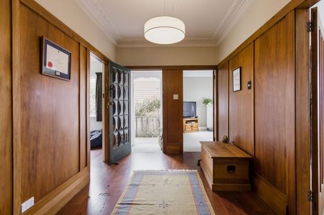 Photo of property in 131 Forfar Street, Clyde Hill, Dunedin, 9011