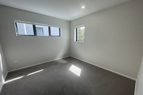 Photo of property in 2/10b Huka Road, Birkenhead, Auckland, 0626