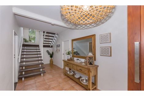 Photo of property in 1 Pluto Place, Beach Haven, Auckland, 0626