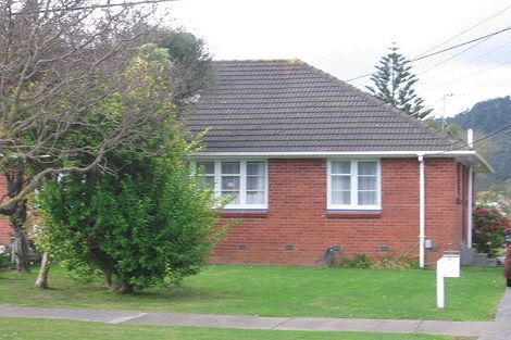 Photo of property in 92 Reynolds Street, Taita, Lower Hutt, 5011