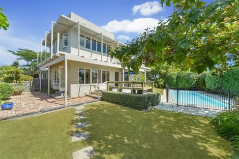 Photo of property in 131 Lake Crescent, Hamilton Lake, Hamilton, 3204