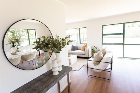 Photo of property in 21 Robinia Place, Snells Beach, 0920