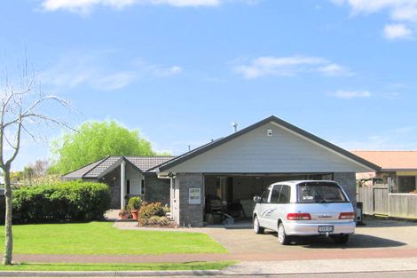 Photo of property in 18 Barraud Place, Pukehangi, Rotorua, 3015