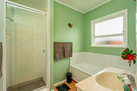 Photo of property in 129 Parkers Road, Tahunanui, Nelson, 7011