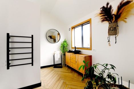 Photo of property in 92a Hargest Crescent, Saint Clair, Dunedin, 9012