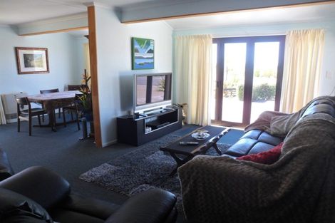 Photo of property in 264 Manly Street, Paraparaumu Beach, Paraparaumu, 5032
