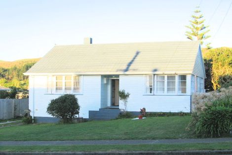 Photo of property in 118 Bedford Street, Cannons Creek, Porirua, 5024