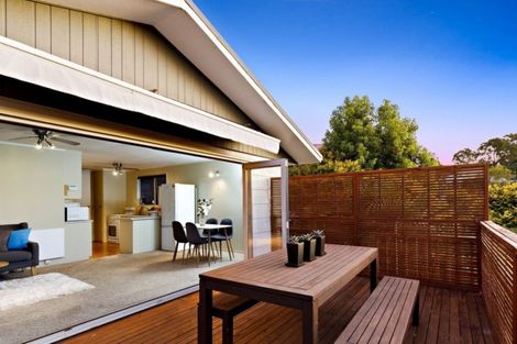 Photo of property in 12 Beauchamp Drive, Massey, Auckland, 0614