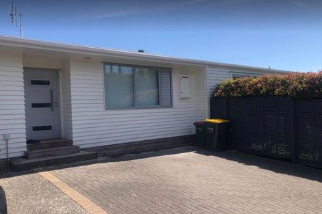 Photo of property in 2/8 Cecil Road, Milford, Auckland, 0620
