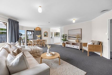 Photo of property in 676 Gloucester Road, Papamoa Beach, Papamoa, 3118