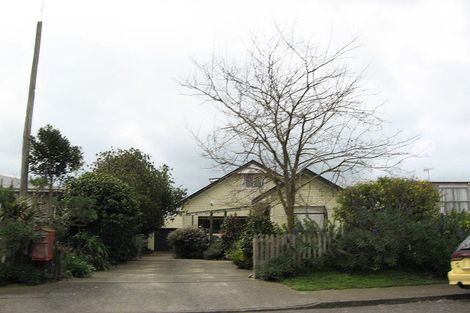 Photo of property in 15 Shrimpton Road, Haumoana, 4102