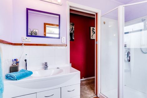 Photo of property in 15 Shearer Place, Pirimai, Napier, 4112