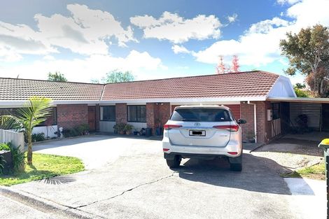 Photo of property in 2d Palomino Drive, Henderson, Auckland, 0612