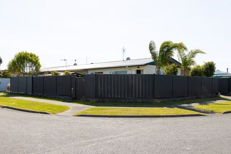 Photo of property in 11 Ashcroft Street, Pirimai, Napier, 4112