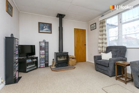 Photo of property in 38 Balmain Street, Halfway Bush, Dunedin, 9010