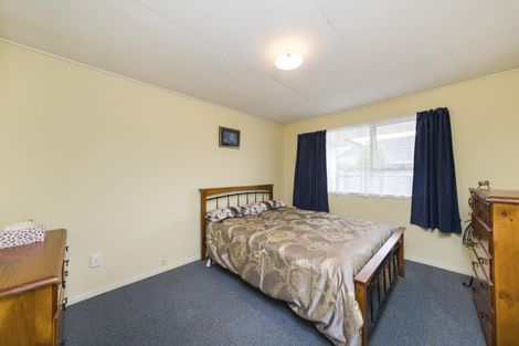 Photo of property in 15 Meadowbrook Drive, Cloverlea, Palmerston North, 4412