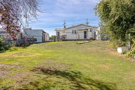 Photo of property in 18 Holdaway Street, Riversdale, Blenheim, 7201