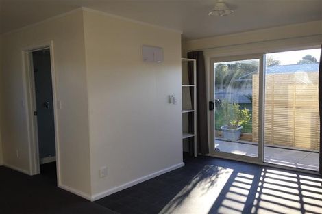 Photo of property in 122 Flaxmere Avenue, Flaxmere, Hastings, 4120