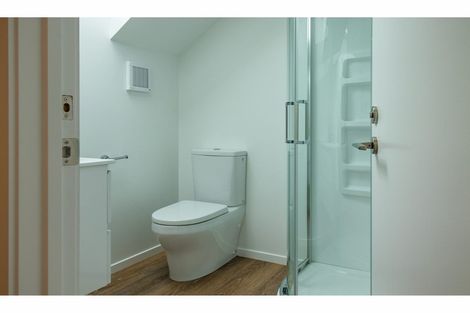 Photo of property in 1/23 Hills Road, Edgeware, Christchurch, 8013