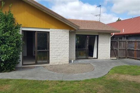 Photo of property in 30 Regency Crescent, Redwood, Christchurch, 8051