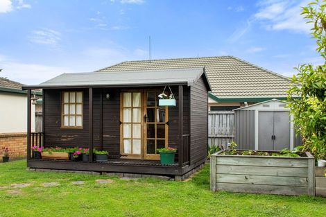 Photo of property in 110 Evans Road, Papamoa Beach, Papamoa, 3118