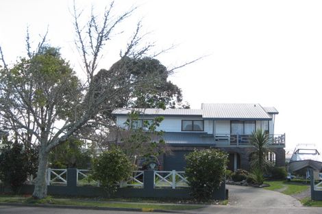 Photo of property in 35 Ratima Place, Whakatane, 3120