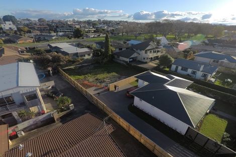 Photo of property in 48a Ngatai Road, Otumoetai, Tauranga, 3110