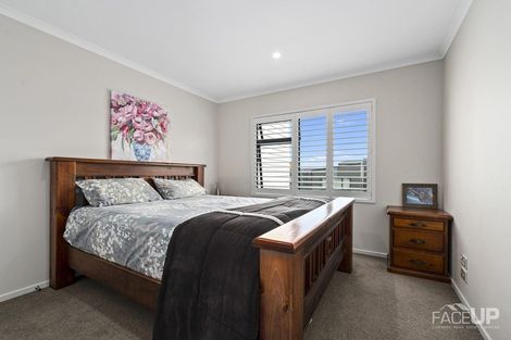 Photo of property in 8 Tuatua Road, Hobsonville, Auckland, 0616