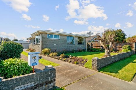 Photo of property in 24 Fern Drive, Halswell, Christchurch, 8025