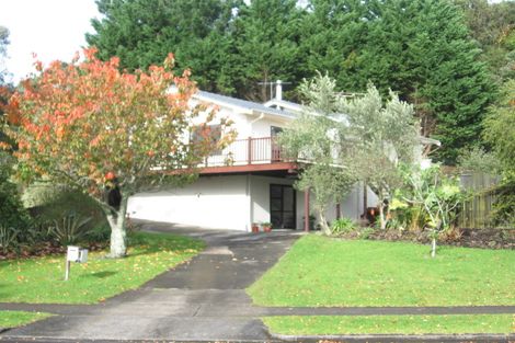 Photo of property in 44 Glennandrew Drive, Half Moon Bay, Auckland, 2012
