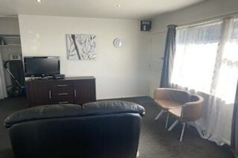 Photo of property in 4/102 Springfield Road, St Albans, Christchurch, 8014