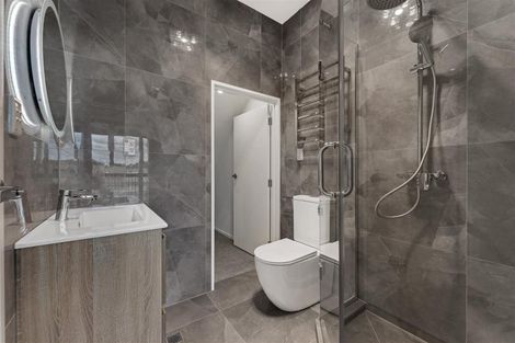 Photo of property in 12 Waimarie Drive, Karaka, 2578