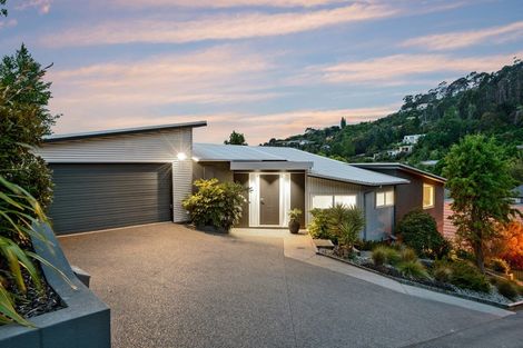 Photo of property in 15 Fineran Lane, Cashmere, Christchurch, 8022
