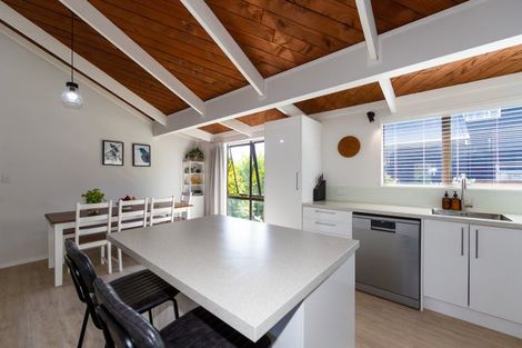 Photo of property in 7 Avenue Road, Greenmeadows, Napier, 4112