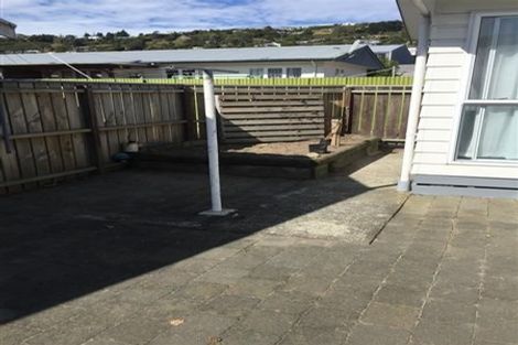 Photo of property in 2/22 Parkers Road, Tahunanui, Nelson, 7011