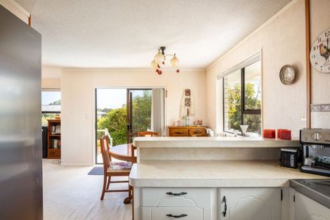 Photo of property in 138a Govett Avenue, Frankleigh Park, New Plymouth, 4310