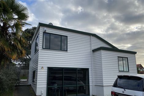 Photo of property in 12b Ngataringa Road, Devonport, Auckland, 0624