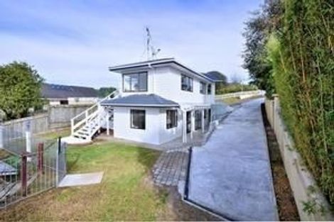 Photo of property in 9 Wilmington Place, Forrest Hill, Auckland, 0620