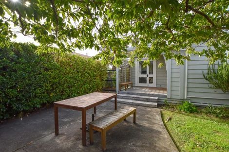 Photo of property in 10 Wyndham Street, Carterton, 5713