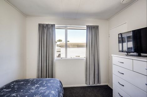 Photo of property in 8 Spriggs Crescent, Greenmeadows, Napier, 4112