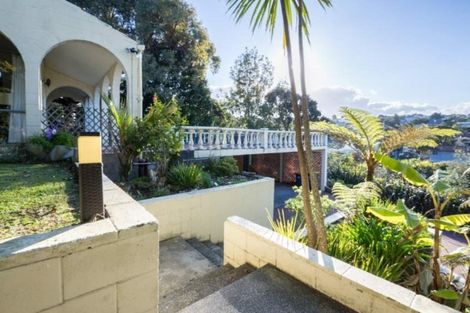 Photo of property in 70 Mayfair Crescent, Mairangi Bay, Auckland, 0630