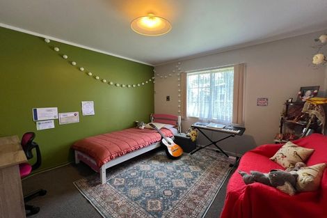 Photo of property in 17 Sunningdale Street, Wattle Downs, Auckland, 2103