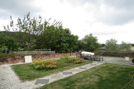 Photo of property in 17 Peregrine Place, Kinloch, Taupo, 3377