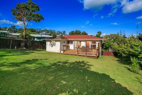 Photo of property in 52 Lavery Place, Sunnynook, Auckland, 0632