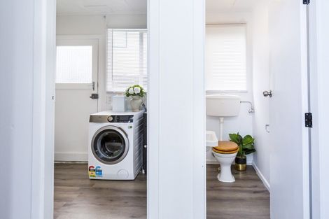 Photo of property in 12c Lane Street, Wallaceville, Upper Hutt, 5018