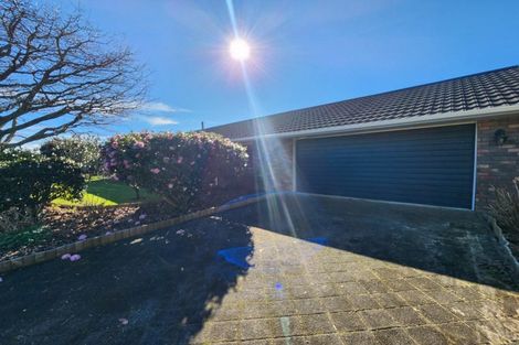 Photo of property in 7 Kaitake Place, Oakura, 4314