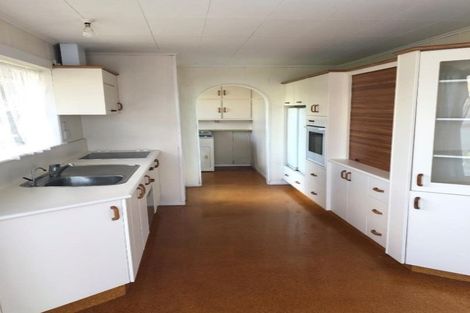 Photo of property in 10 Kowhai Street, Hamilton Lake, Hamilton, 3204