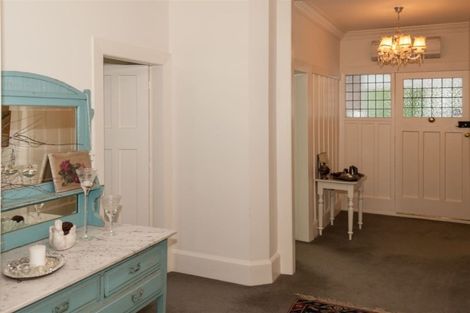 Photo of property in 134 Hackthorne Road, Cashmere, Christchurch, 8022