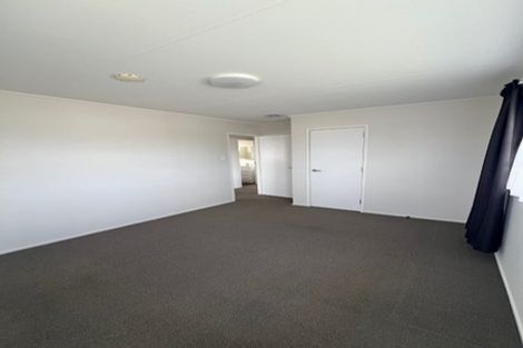 Photo of property in 71 Meadowvale Drive, Levin, 5510