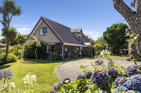 Photo of property in 9 Ratanui Road, Paraparaumu, 5032